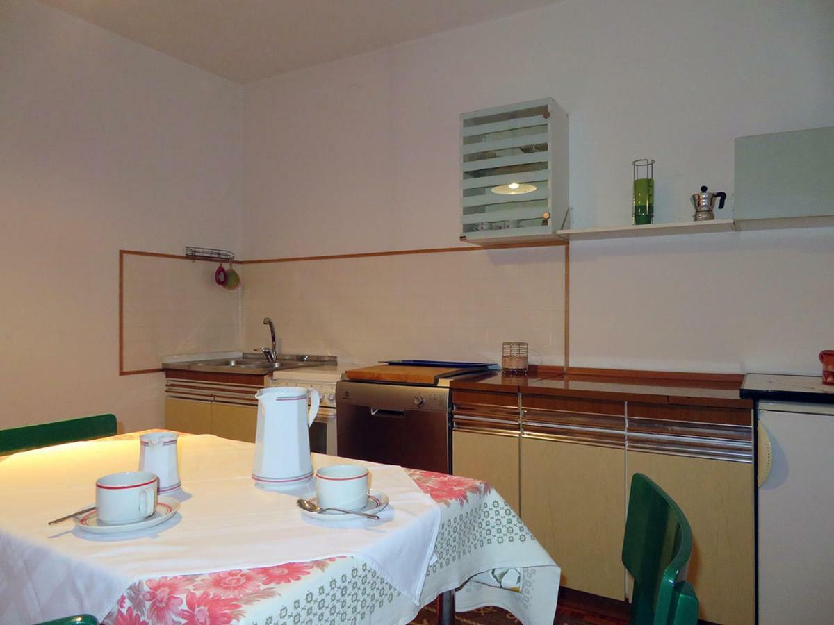 King Tomislav Apartments Цриквеница Экстерьер фото