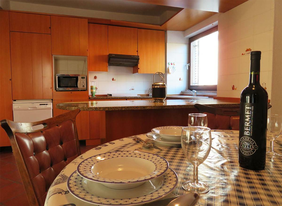 King Tomislav Apartments Цриквеница Экстерьер фото